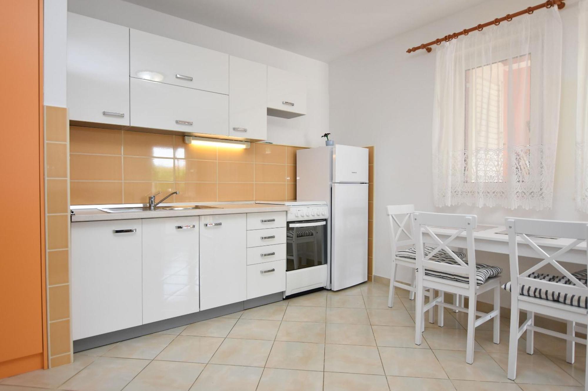 Apartments Eva Primosten Room photo